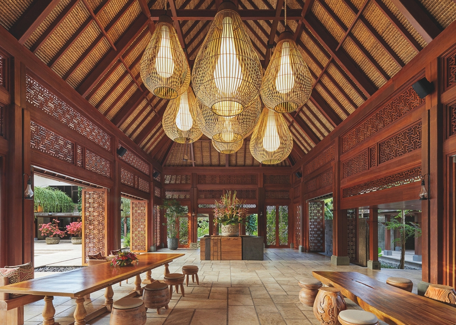 Andaz-Bali-lobby
