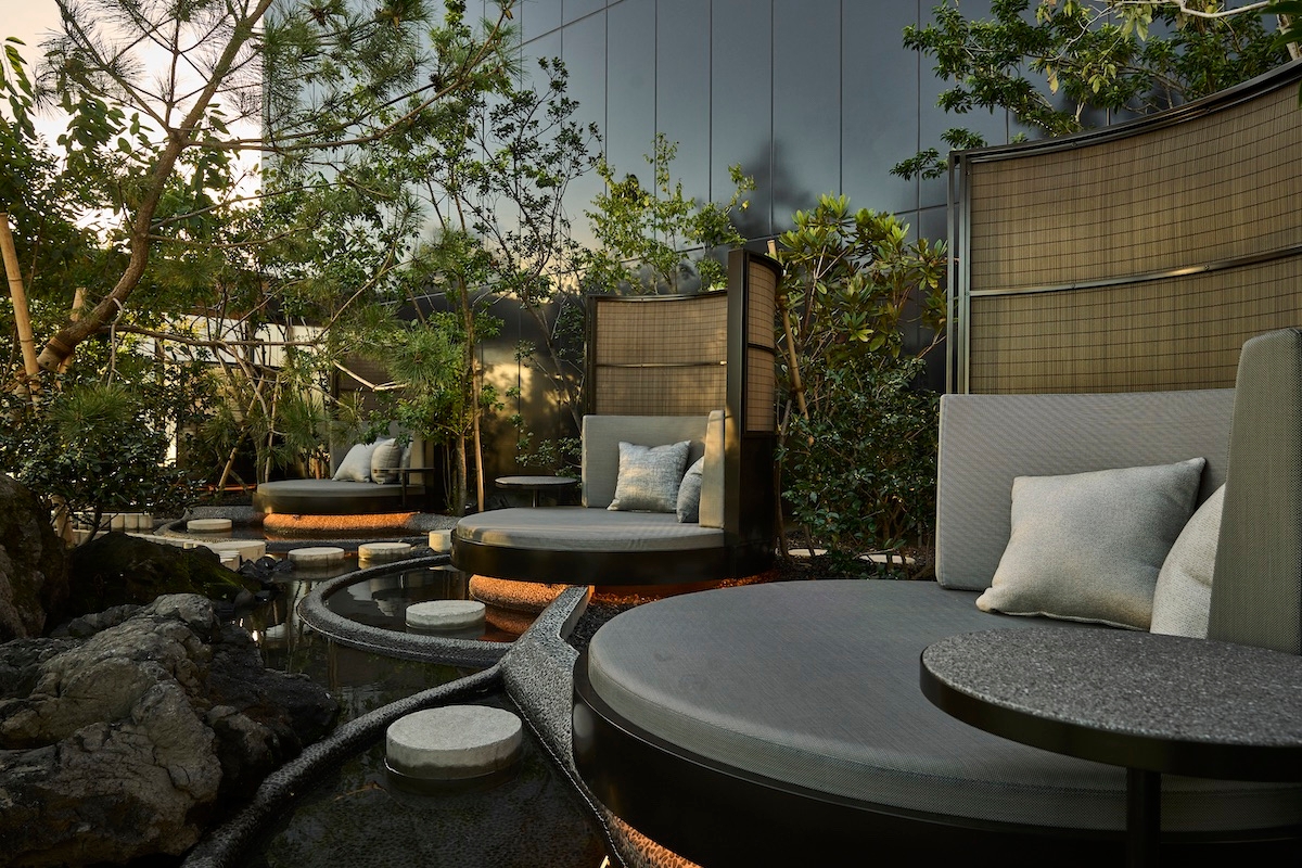 Slider Image 3