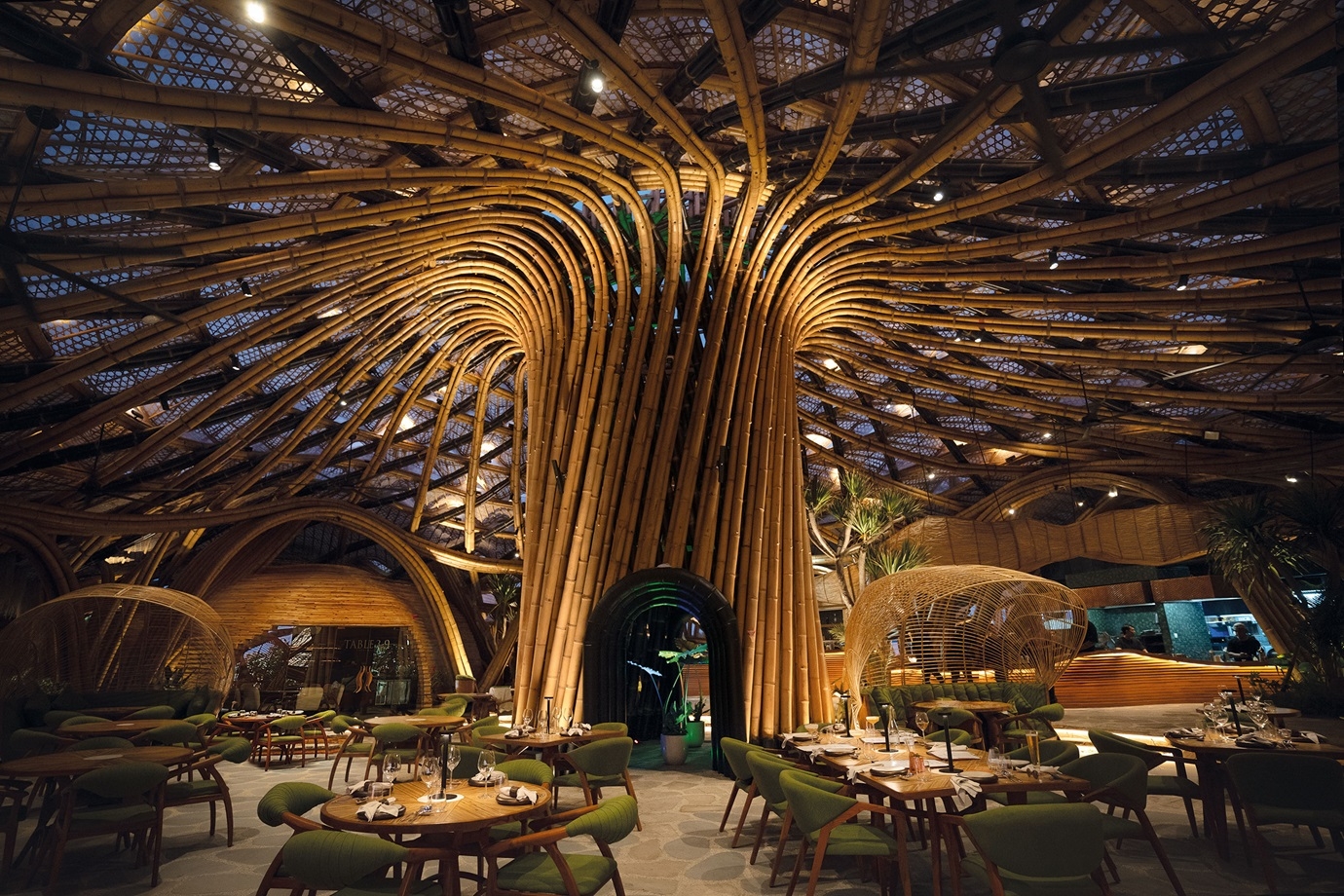 Restaurant at Luna - Nuanu, Bali