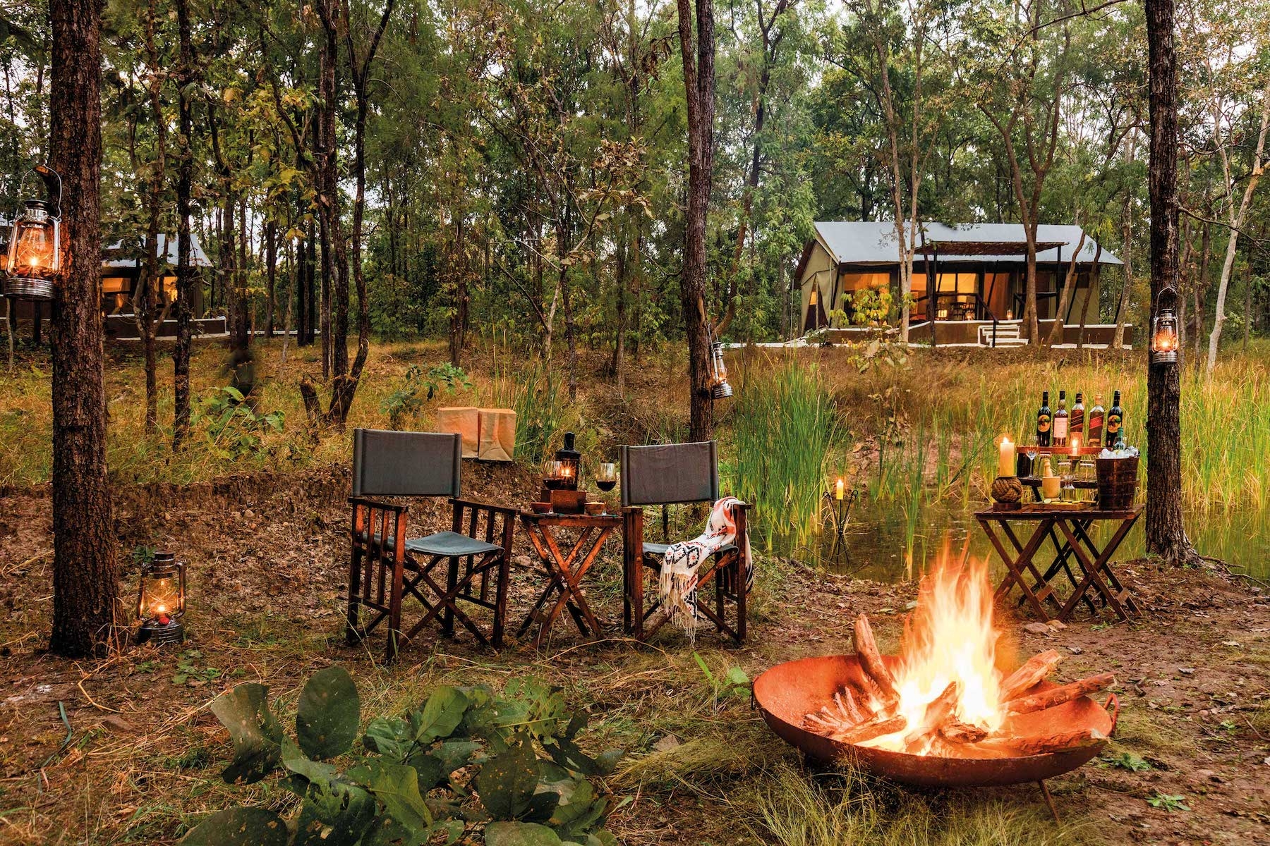 Cocktail hour around a campfire at Reni Pani Jungle Lodge near Satpura Tiger Reserve.