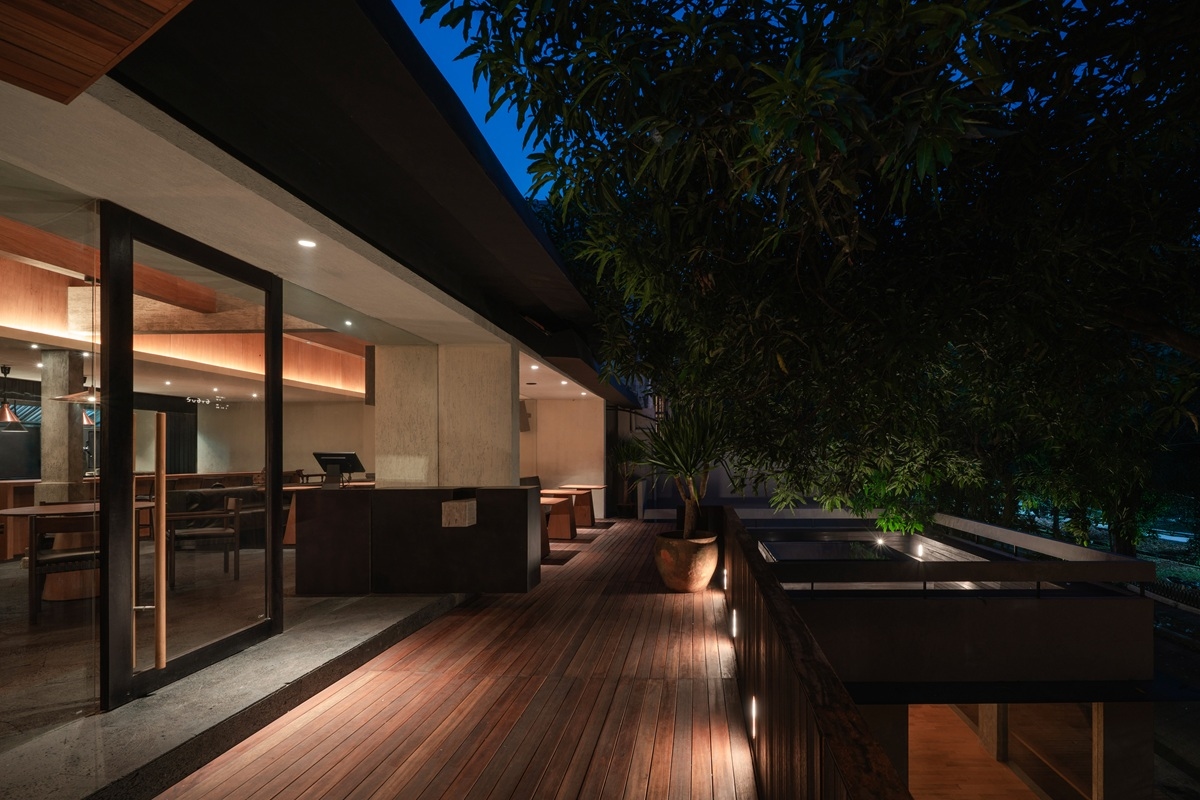 Slider Image 2