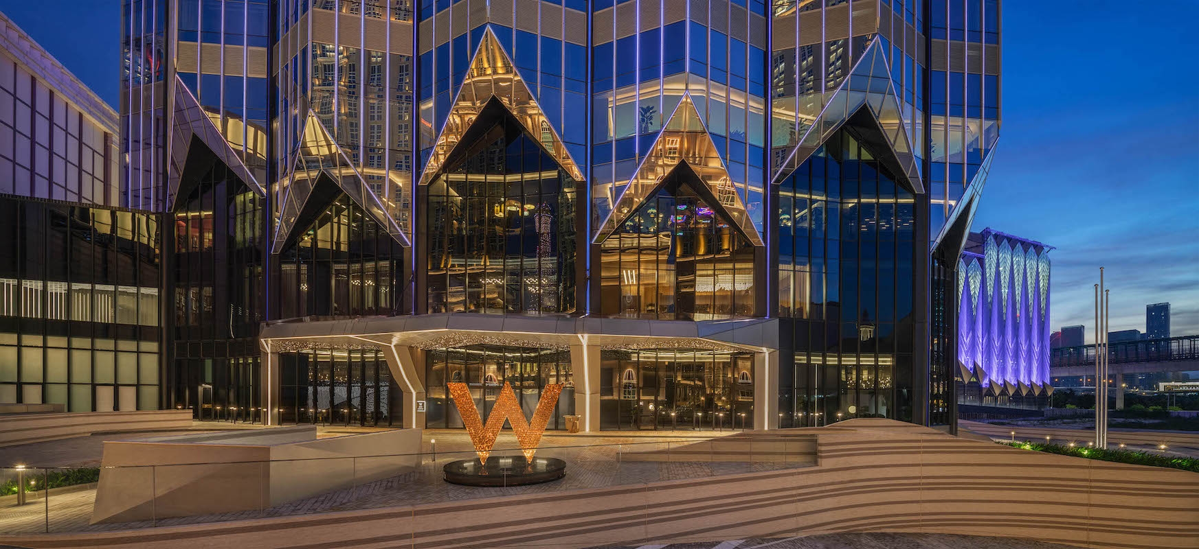 W Macau - Studio City Porte Cochere