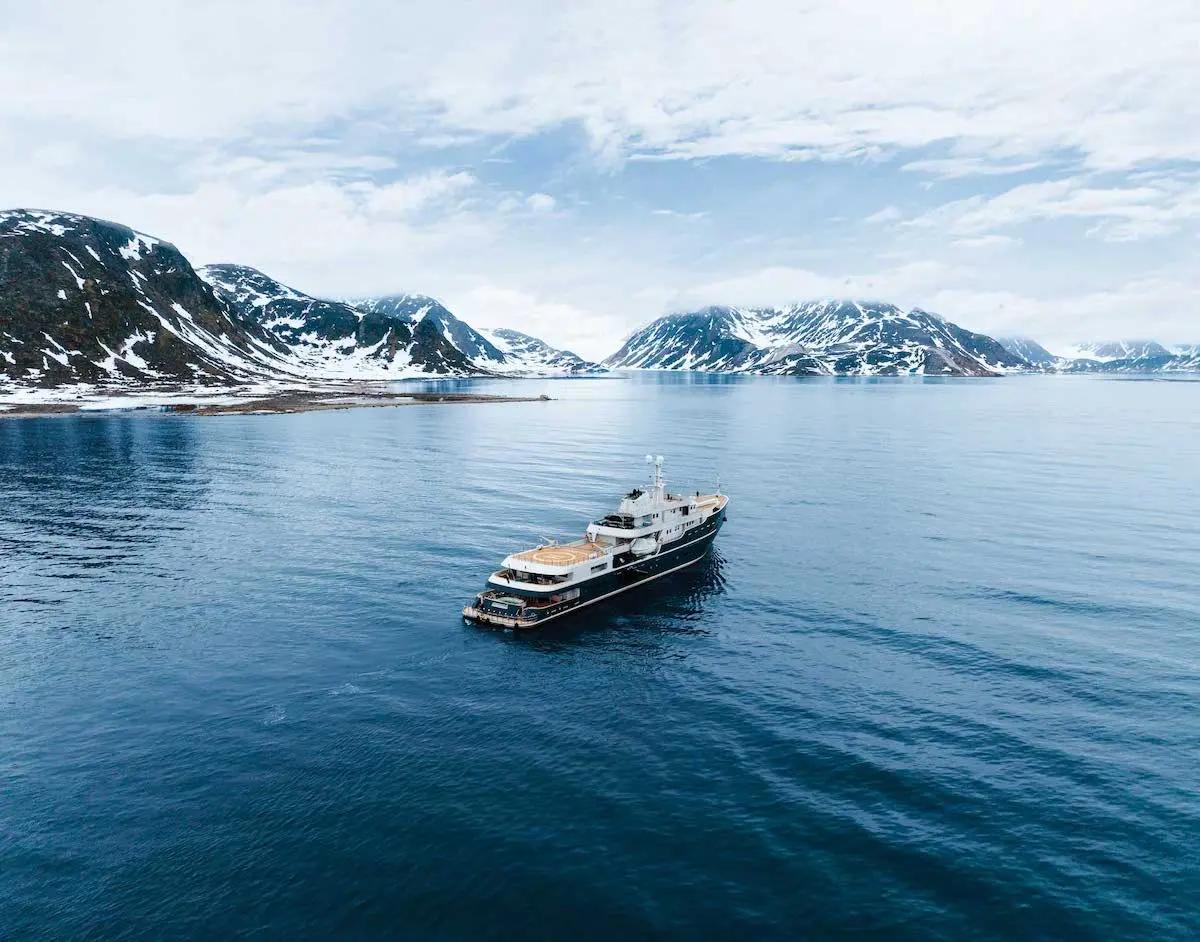 Introducing Aqua Lares, an Ultra-Luxe Small Ship Featured Image