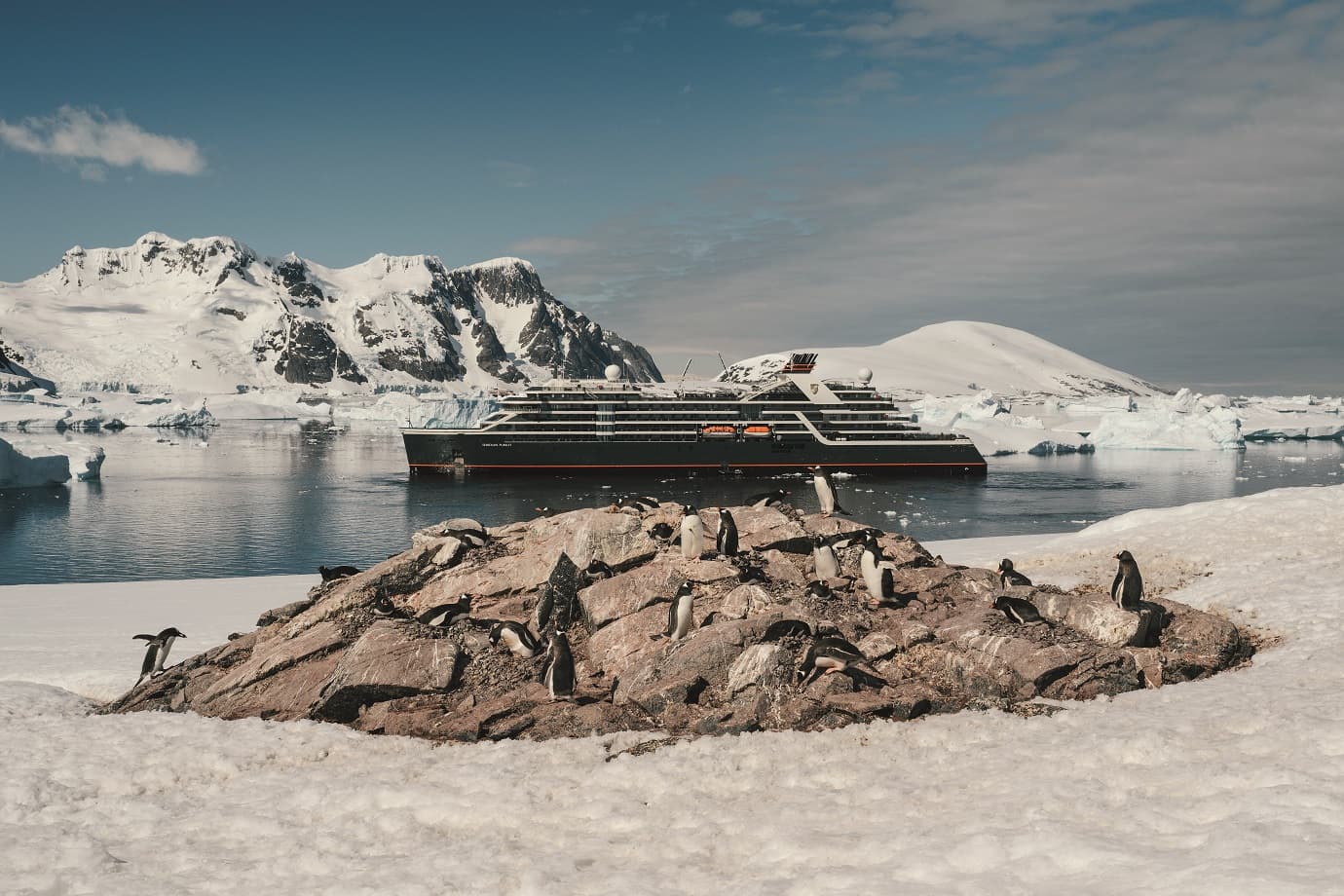Cruising the Antarctic in Style Featured Image