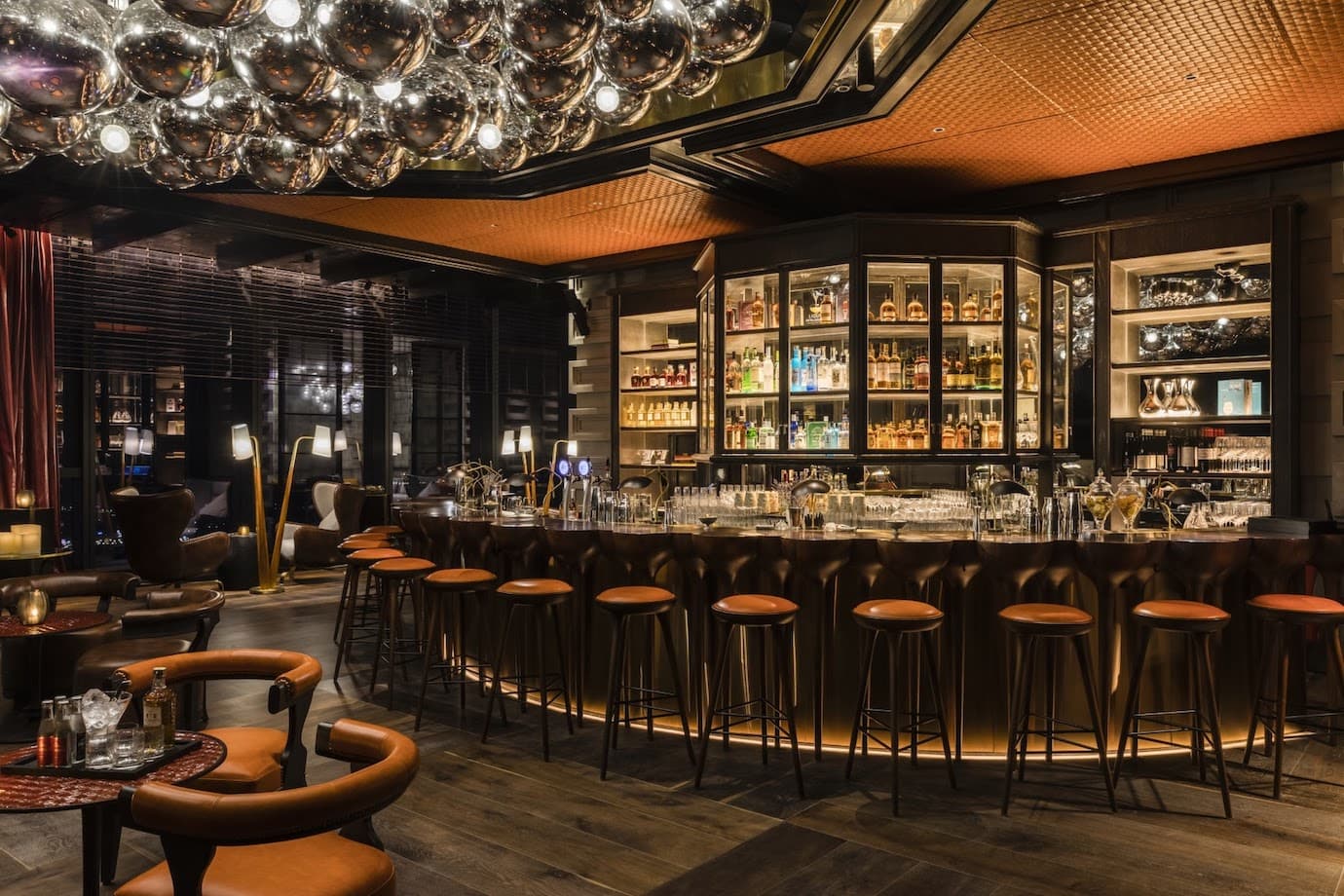 The elegant indoor bar at Rosewood Phnom Penh’s Sora.