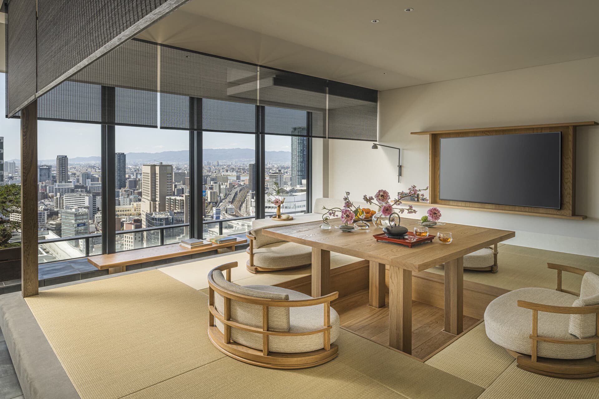 A classic tatami flooring sets the tone in Tatami Suite of Four Seasons Osaka.