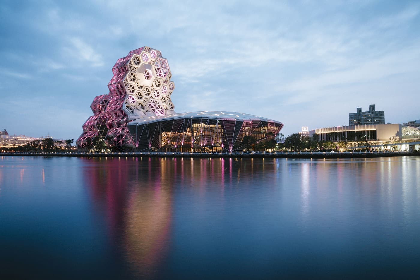 The Kaohsiung Music Center at sunset.